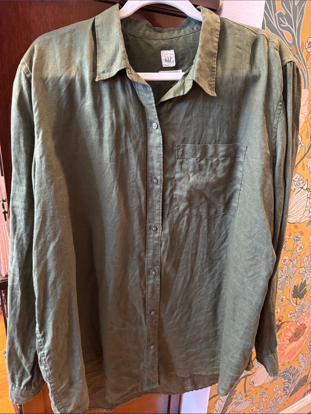 GAP Dark olive green linen XL button up - Picture 4 of 6